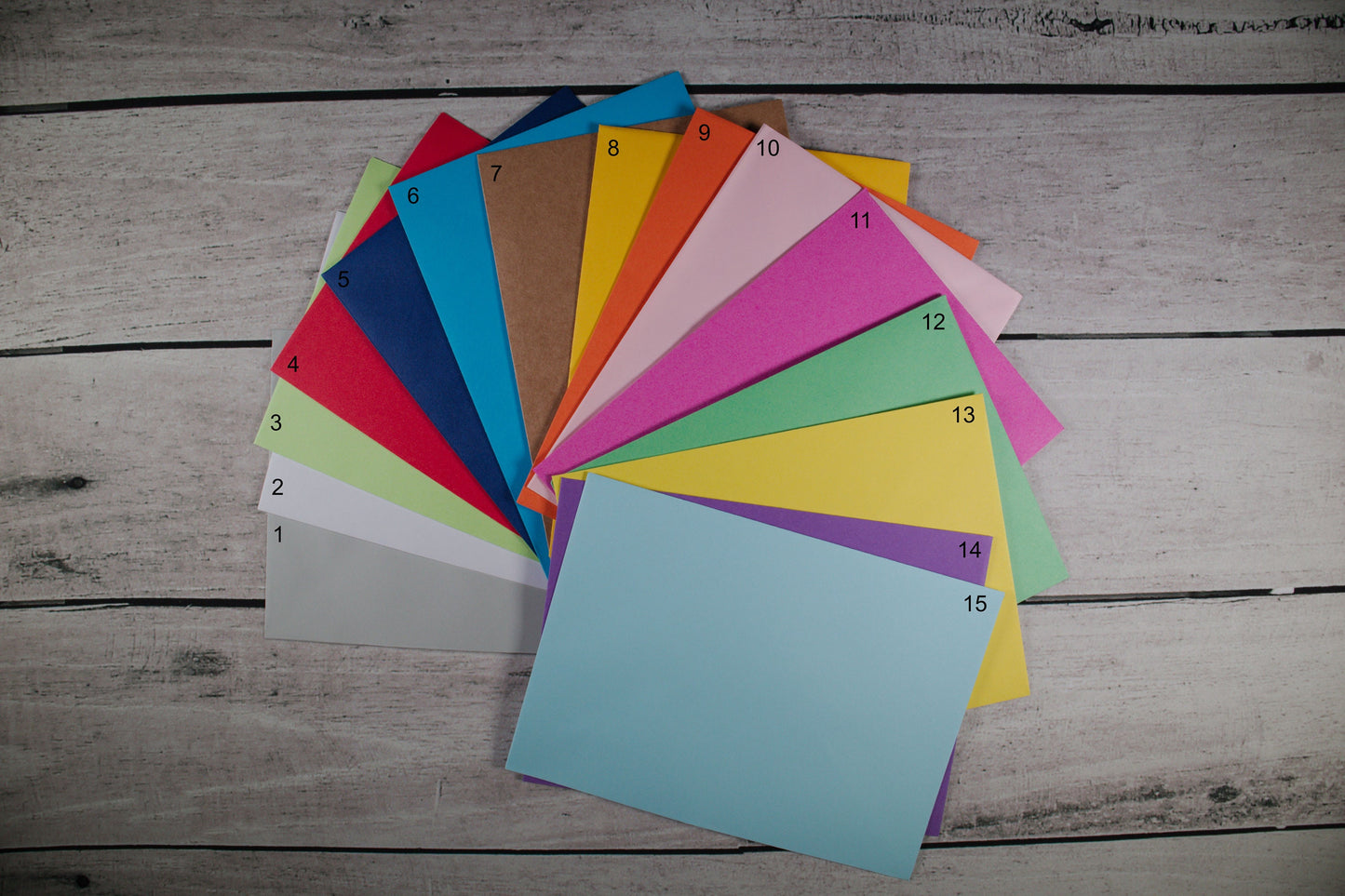 Minimalist Greeting Cards for All Occasions