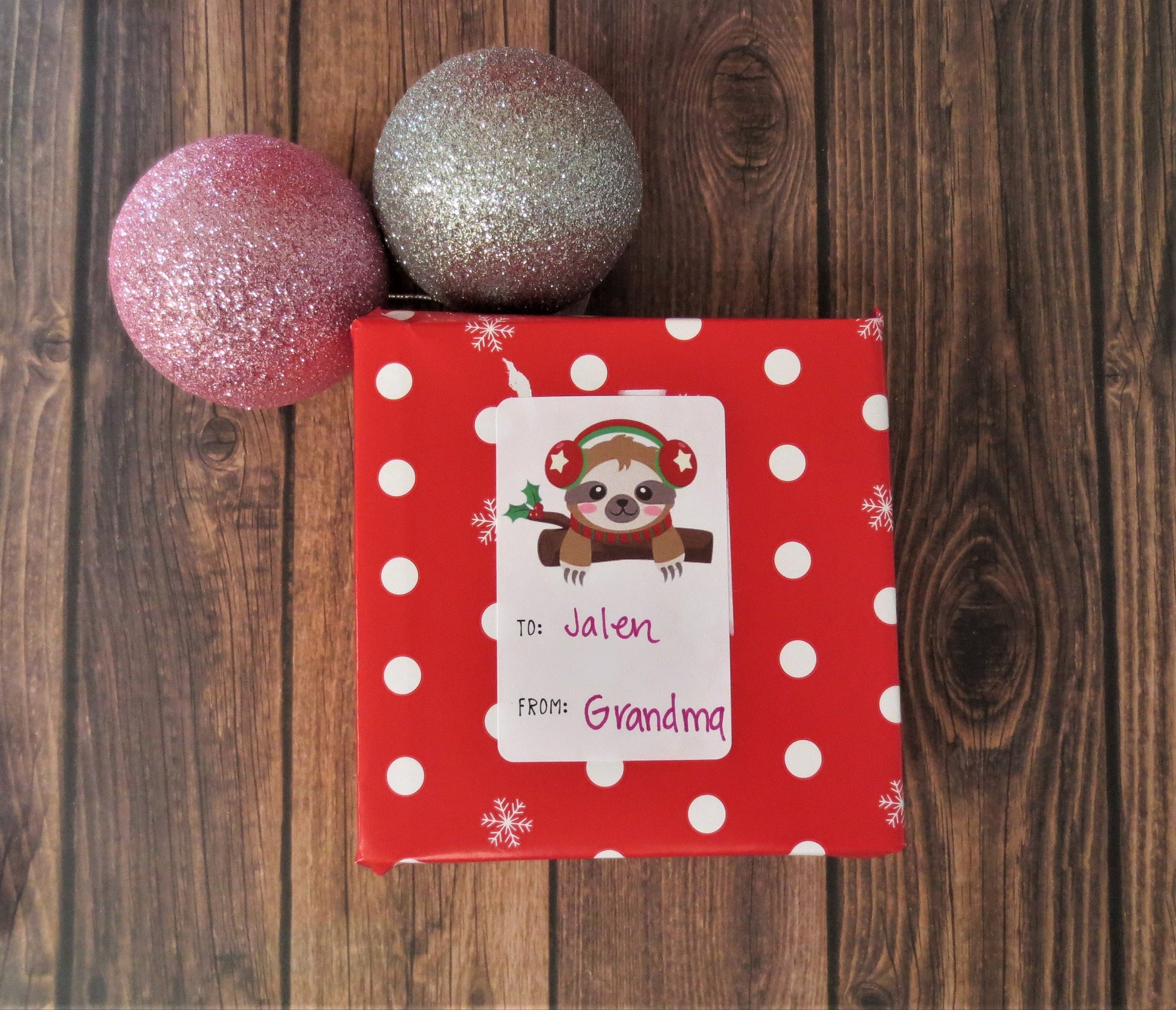 Christmas Gift Tags l Holiday Gift Stickers l Dinosaur, Llama, Animals, Sloth, Penguin Gift Recipient Labels